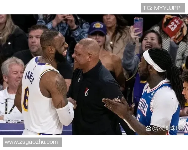 1月17日勇士与骑士精彩对决录像回放分析及赛后点评 1月17日勇士与骑士精彩对决录像回放分析及赛后点评