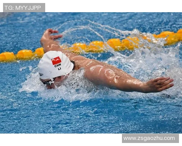 蝶泳技巧与训练方法解析，助力提升游泳表现与竞技水平